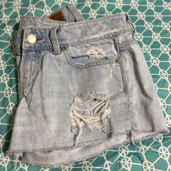 American Eagle cutoff shorts sz 4 EUC - Picture 2 of 9